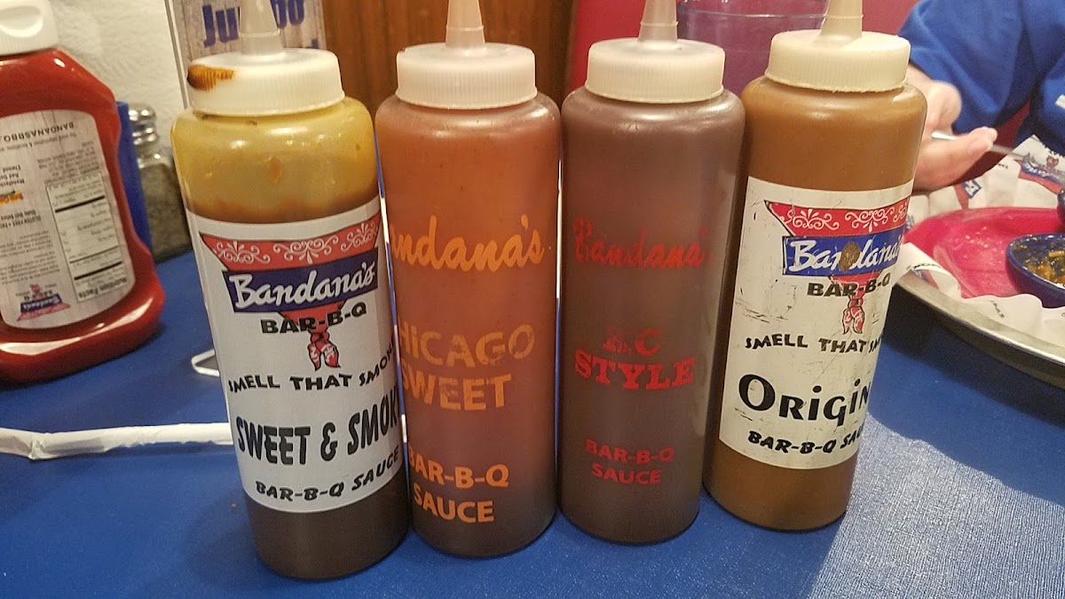 Bandana's Bar-B-Q Mt. Vernon Il-7